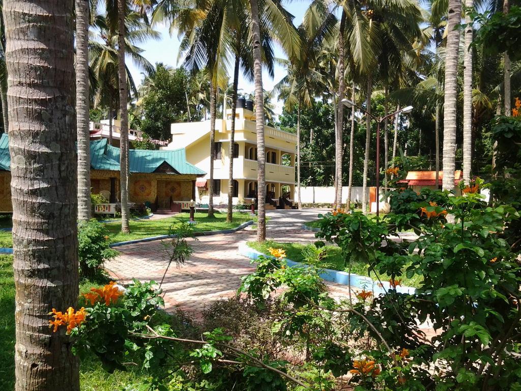 La Mirban Hotell Varkala Exteriör bild