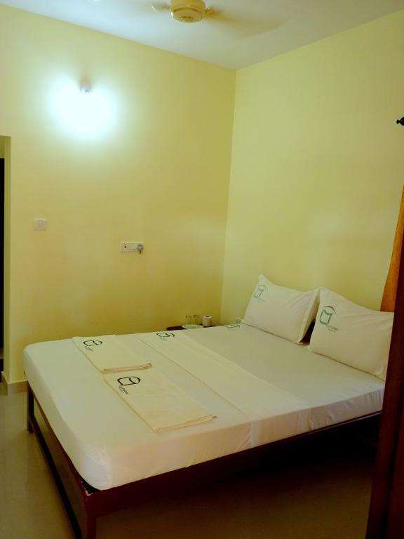 La Mirban Hotell Varkala Rum bild